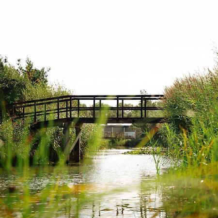 Resort Land & Zee Scharendijke Exterior photo
