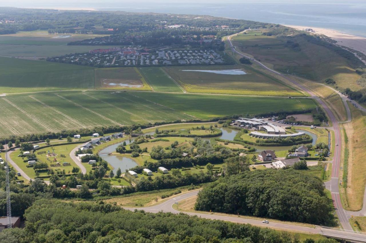 Resort Land & Zee Scharendijke Exterior photo
